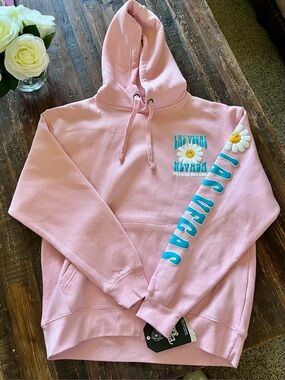LAS VEGAS! Pacific & Co Lt Pink Sweatshirt with Teal and White Graphic Sz S NWT